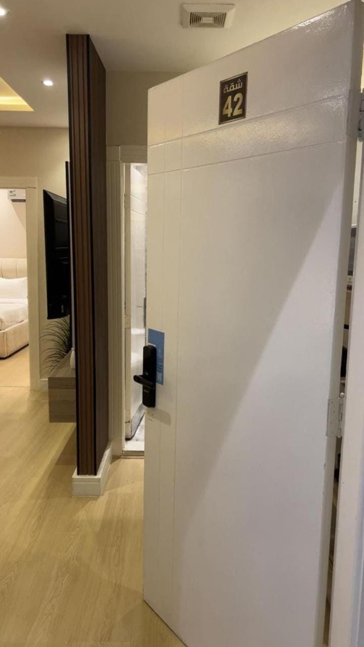 Luxury room and lounge, smart access Apartment in Riyadh