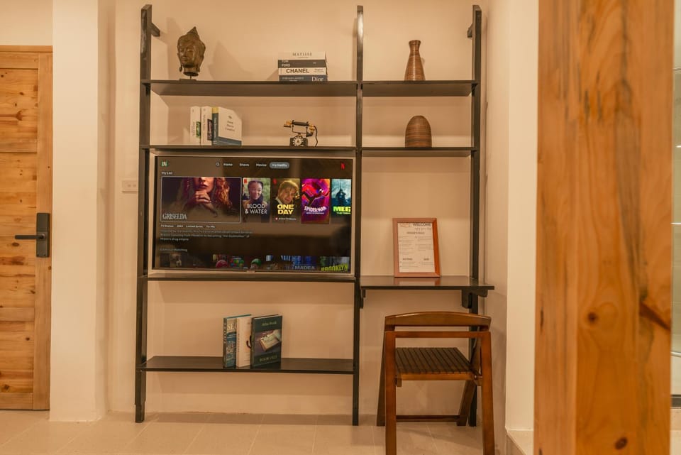 Homestay CHẤT- Hoan Kiem Lake, Self Check Apt Apartment in Hanoi