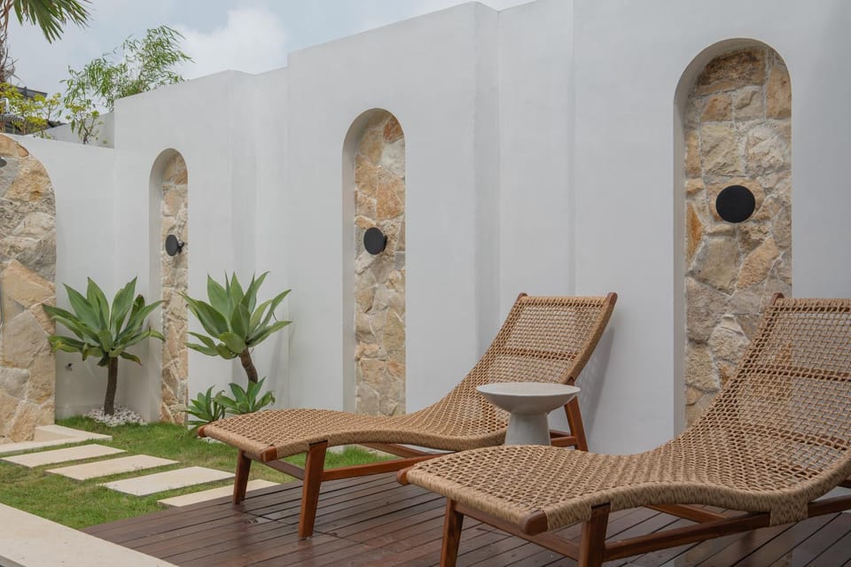 Balcony/Terrace, Garden view