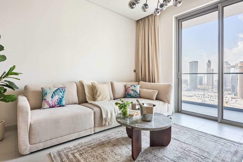 View (from property/room), Living room, Seating area