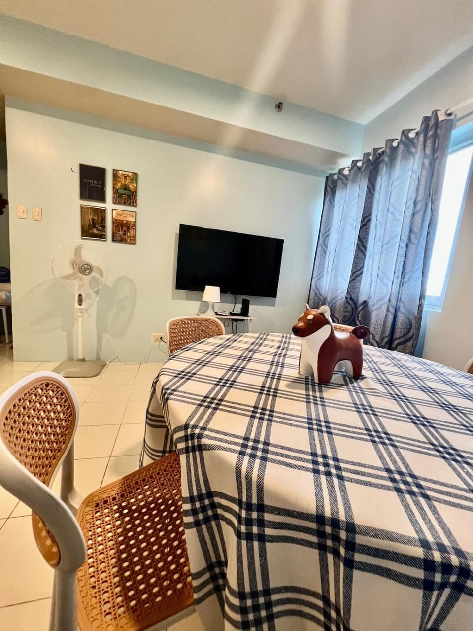 Jin's Jaunt Apartment in Muntinlupa