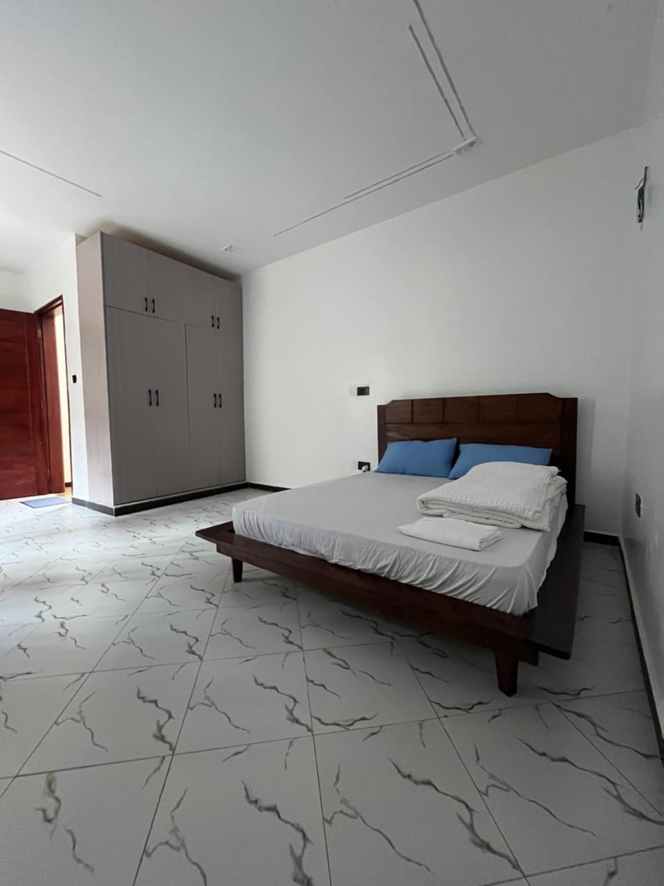 Kisaasi Luxe Studio Apartment in Kampala