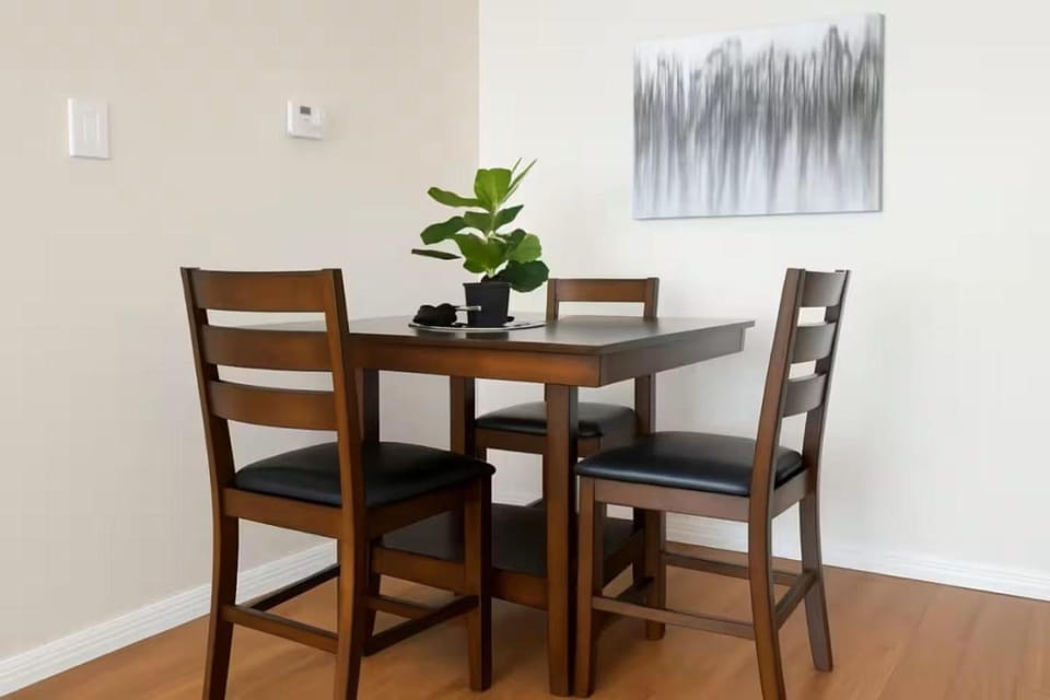 Stunning 1BR near The Heights with BBQ, Gym & Pool Apartment in Harris County