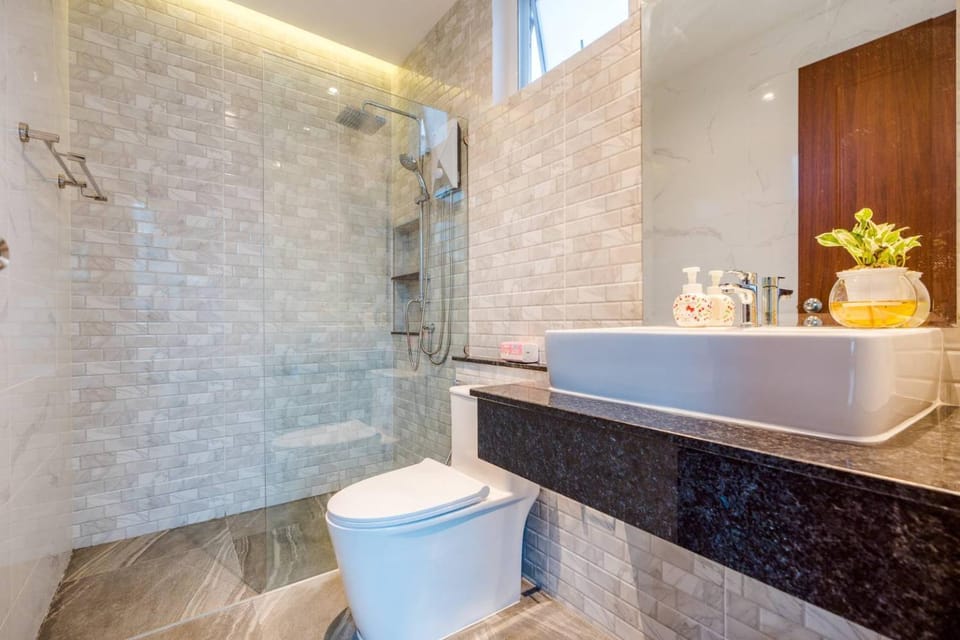 Shower, Bathroom
