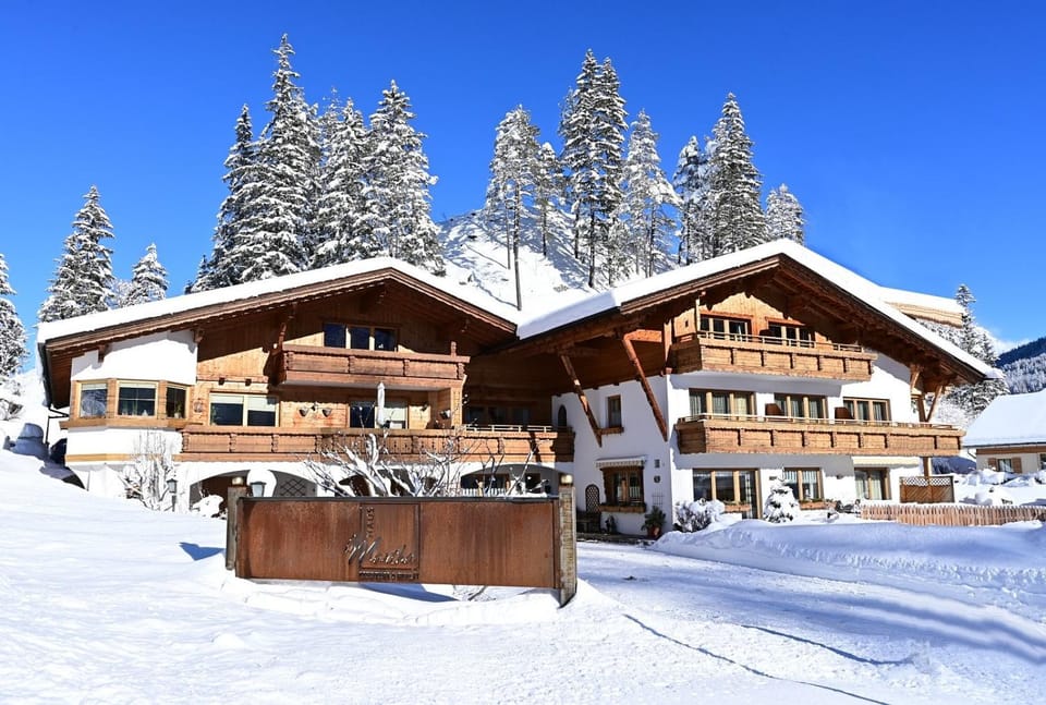 Property building, Winter