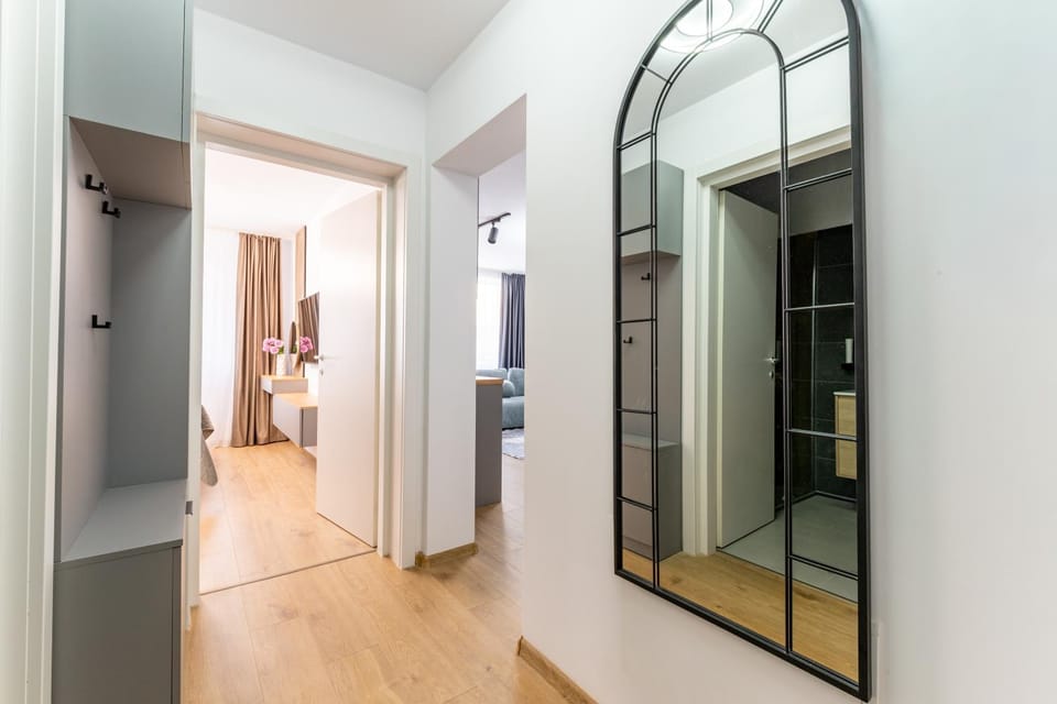 Shower, Bathroom, wardrobe