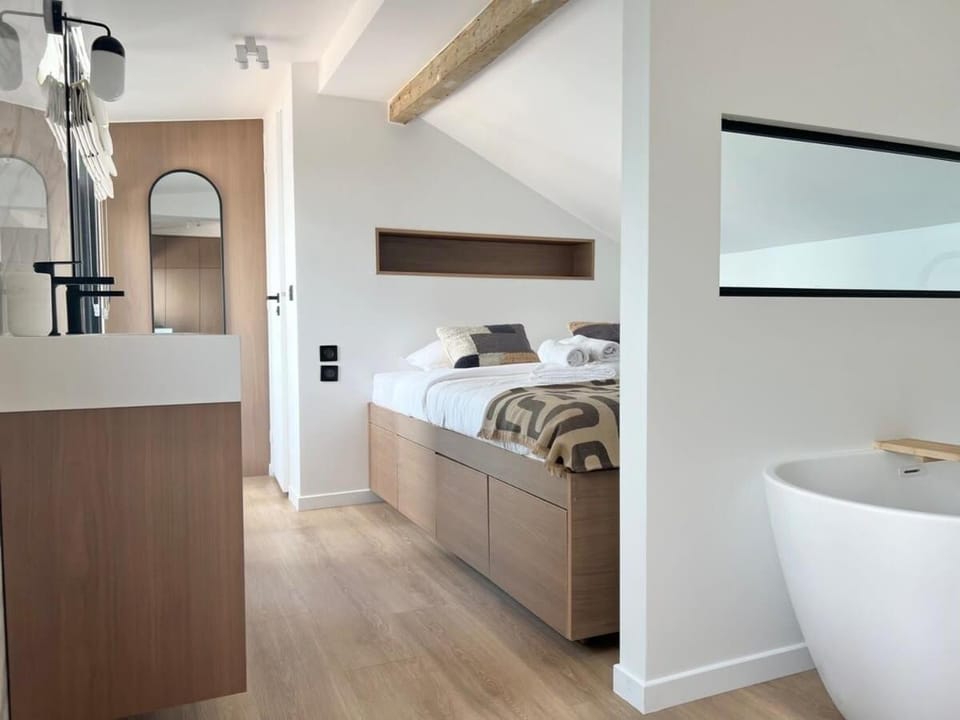 Duplex elegant au coeur du Marais avec cinema - 6P Apartment in Paris