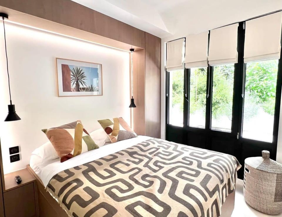 Duplex elegant au coeur du Marais avec cinema - 6P Apartment in Paris