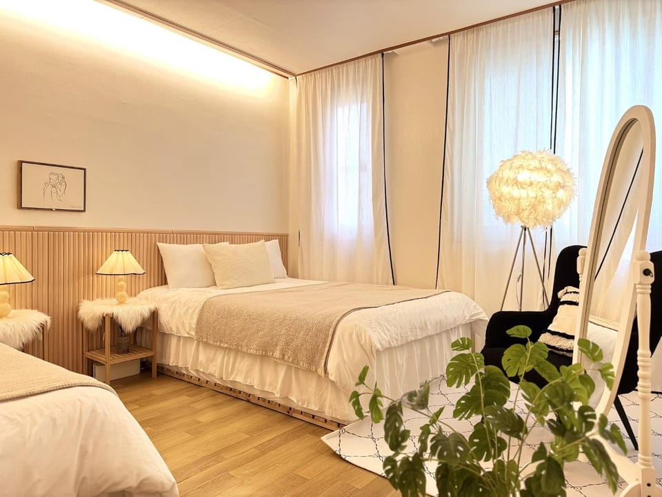Decorative detail, Bedroom