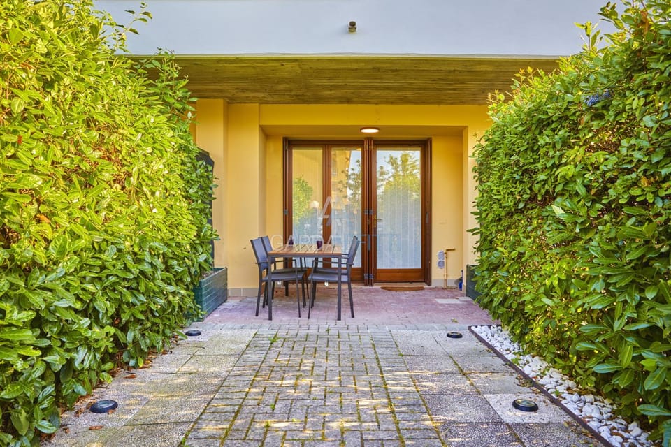 Patio, Balcony/Terrace