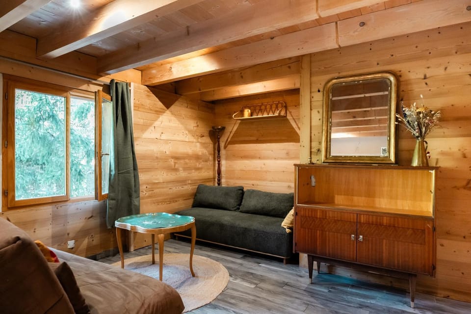 Le chalet d'en ô Inn in Haute-Savoie