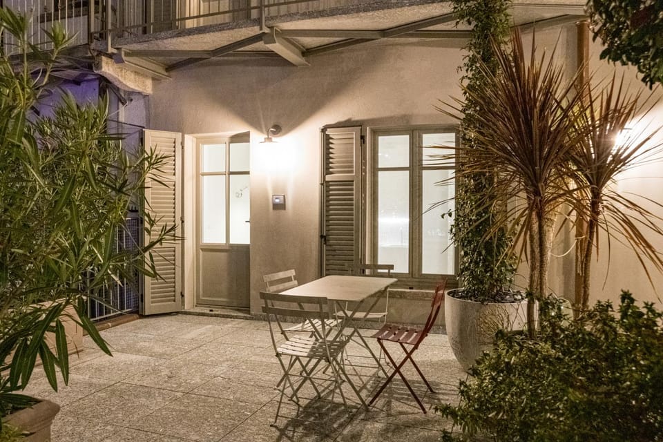 Le Dimore - Como City Center - Boutique apartments near Lake, Train and Bus Stations Apartment hotel in Como