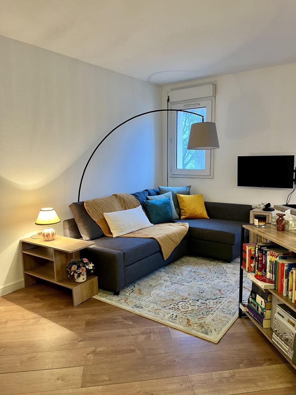 Communal lounge/ TV room, TV and multimedia, Seating area