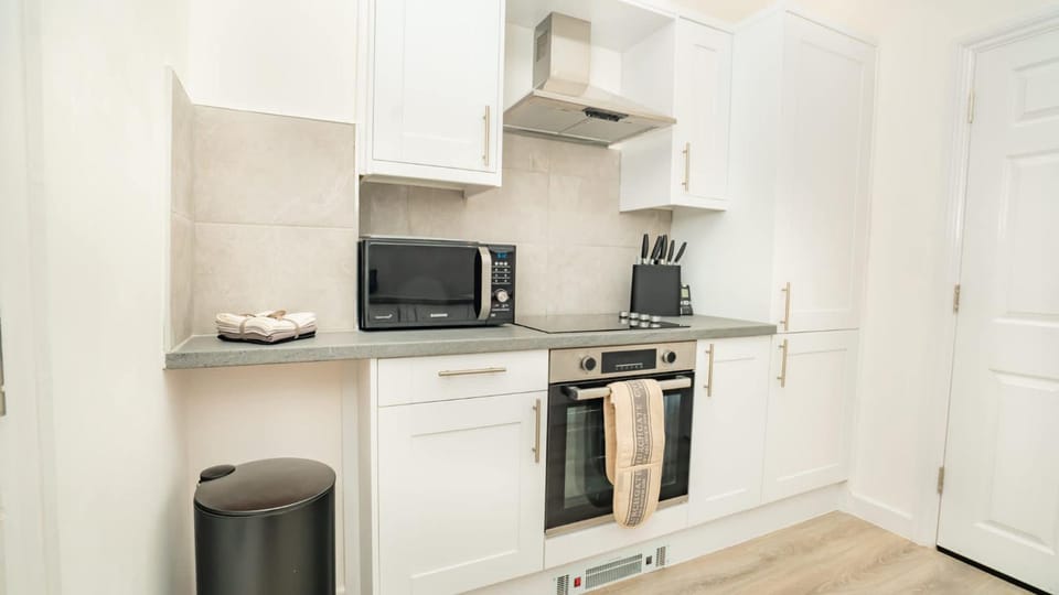 The Cheltenham Suites - Stunning 2 Bed Apartment Apartment in Cheltenham