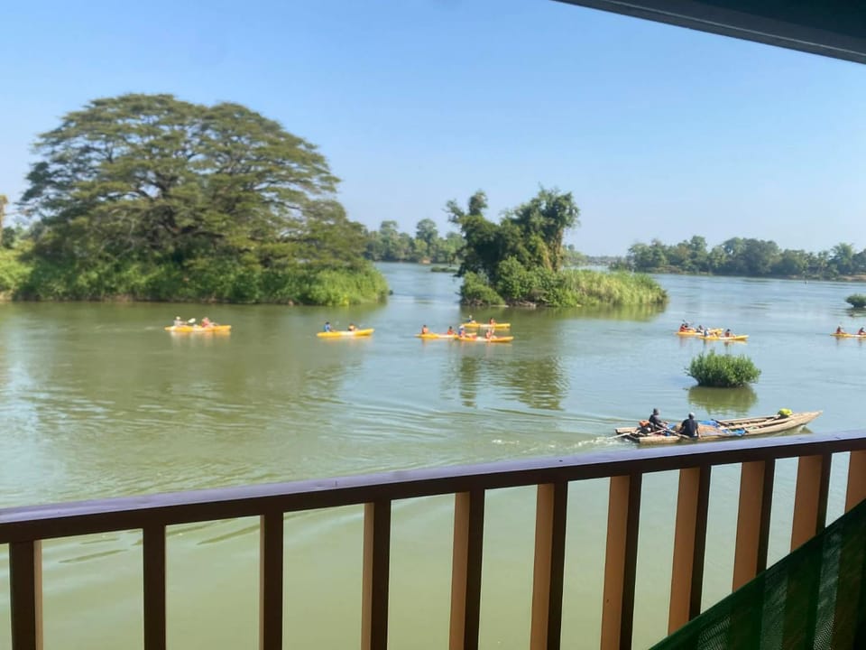 Don Det SODA RiverSide Guesthouse Bed and Breakfast in Cambodia
