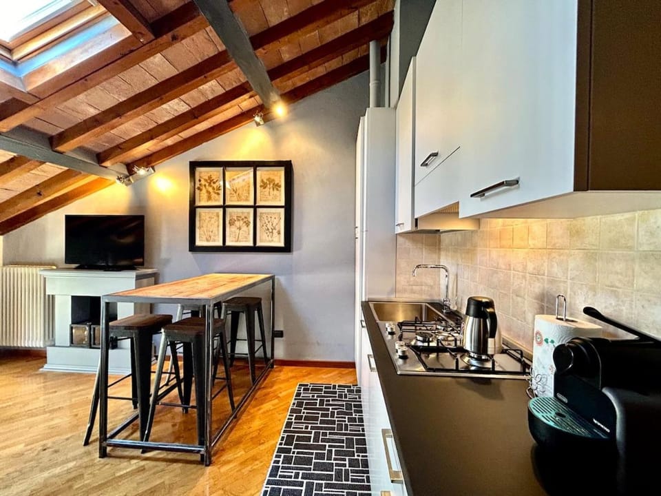 Comfort and Art Apartment in Parma