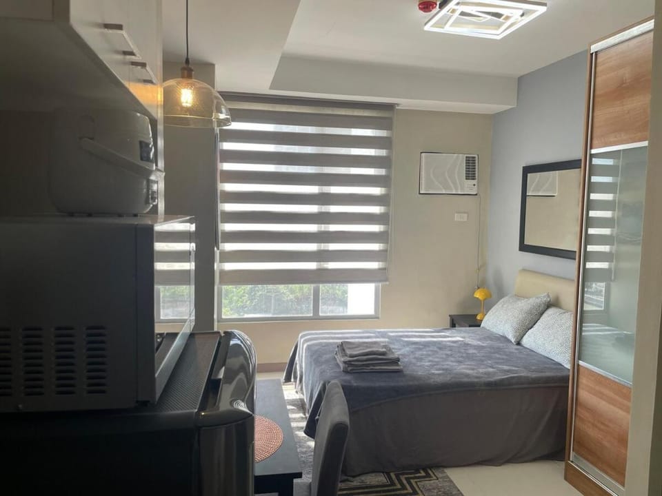 Comfy Studio for 2 at Sunshine100 in Mandaluyong Fully equipped Apartment in Mandaluyong