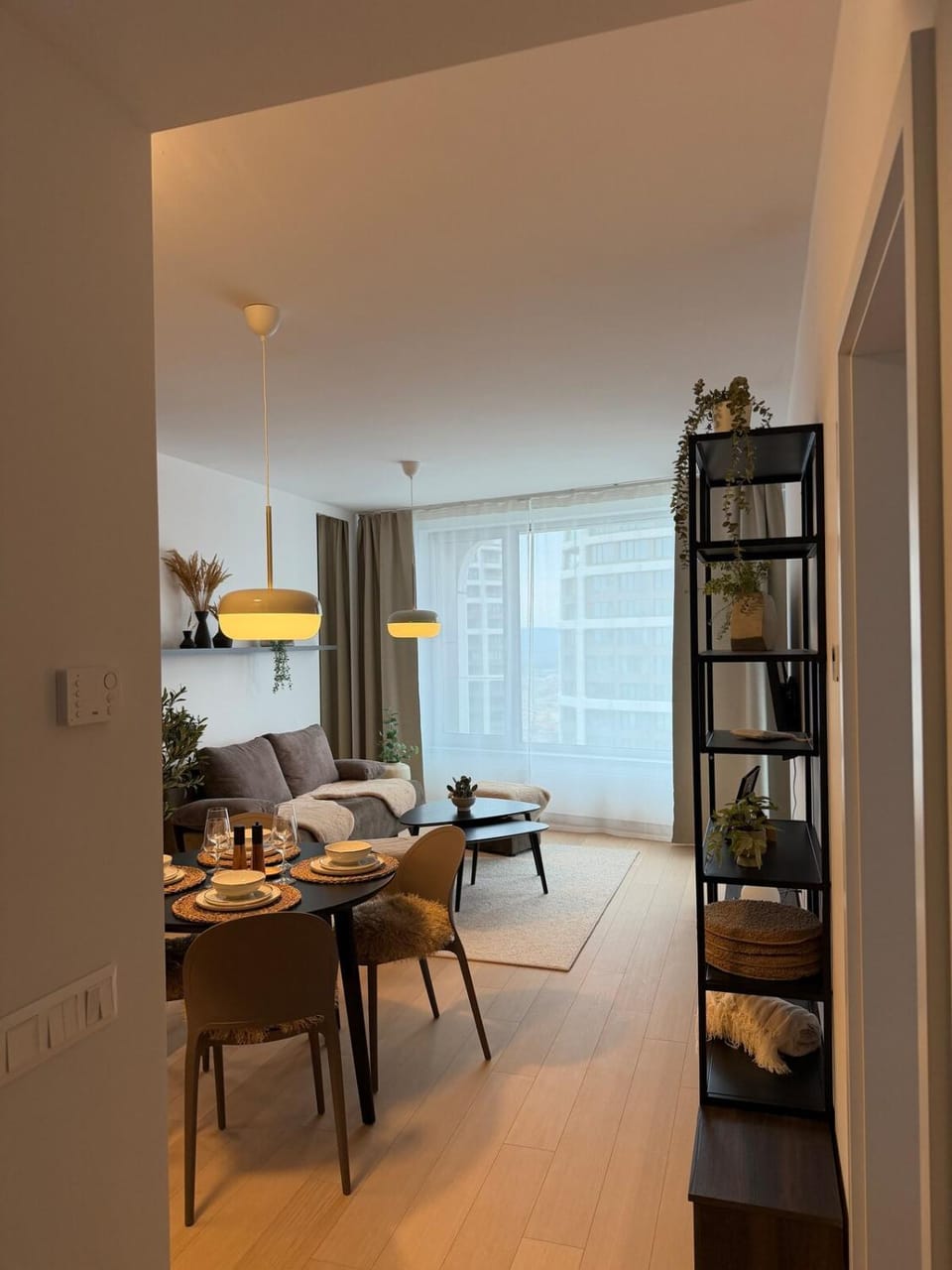 Living room, Dining area