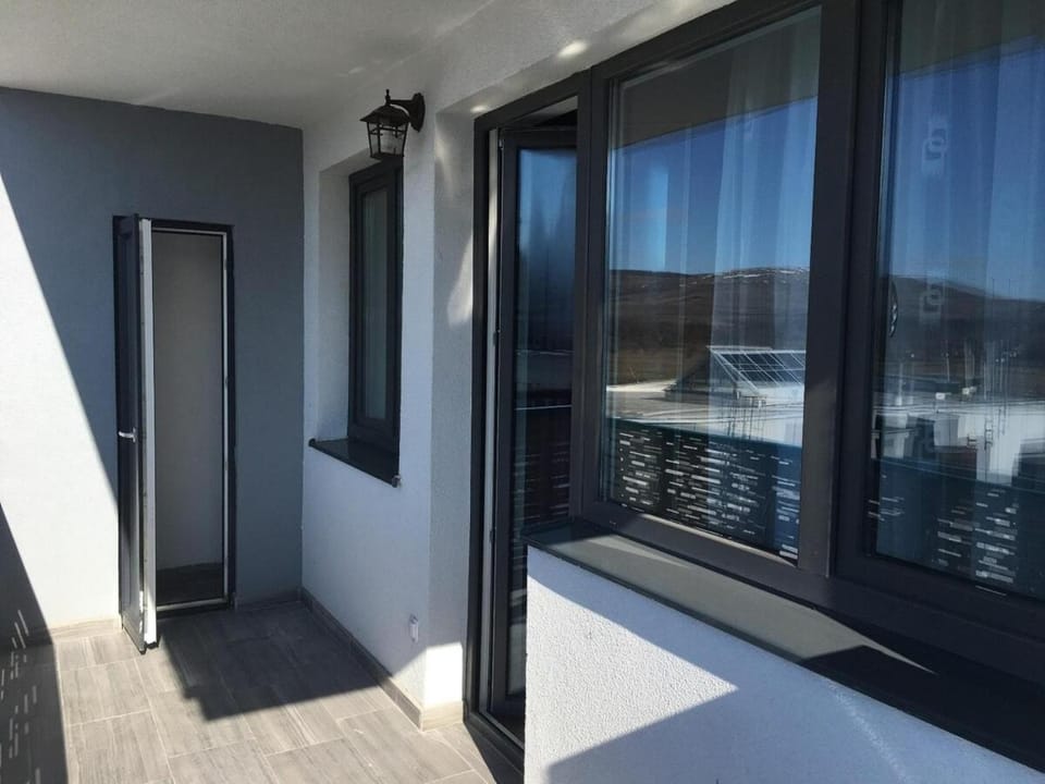Two rooms Vivo Metro Amethyst Apartment in Cluj County