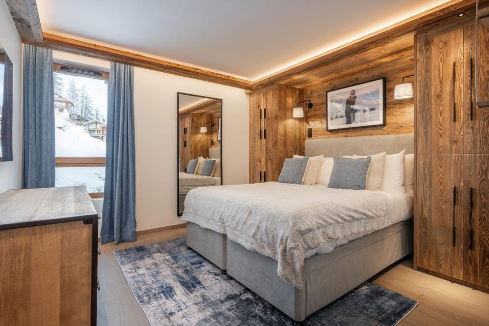 Bed, Bedroom, wardrobe