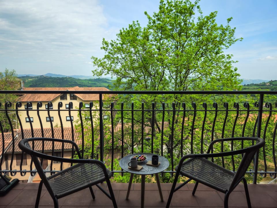 Spring, Natural landscape, View (from property/room), Balcony/Terrace, Mountain view