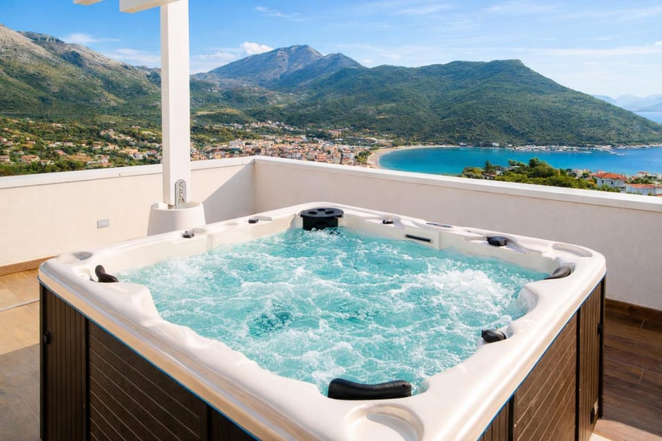 Hot Tub, View (from property/room), Garden view, Sea view