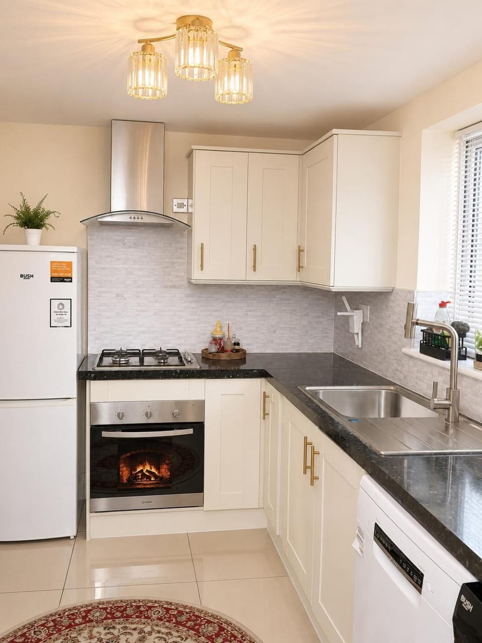 London Heathrow Accommodation House in Uxbridge