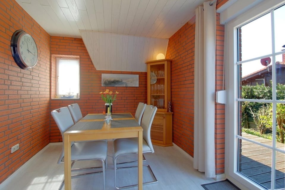 SW10 Ferienhaus Seestern House in Cuxhaven