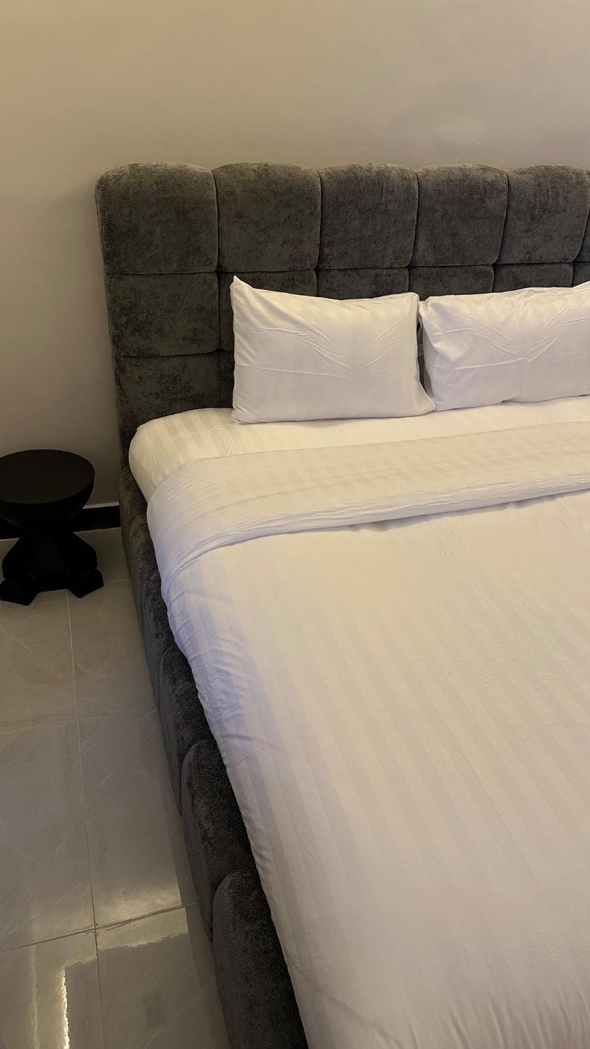 الملقا هوم ستوديو فاخر وصول ذاتي خلف الابراج Luxury Home Apartment in Riyadh