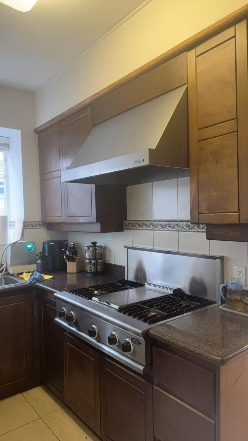 Communal kitchen