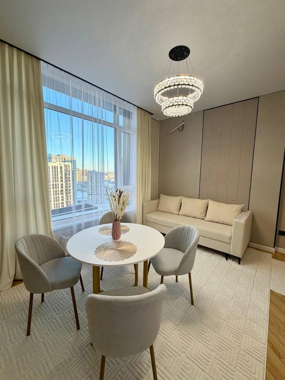 Современный люкс в центре столицы Apartment in Kazakhstan