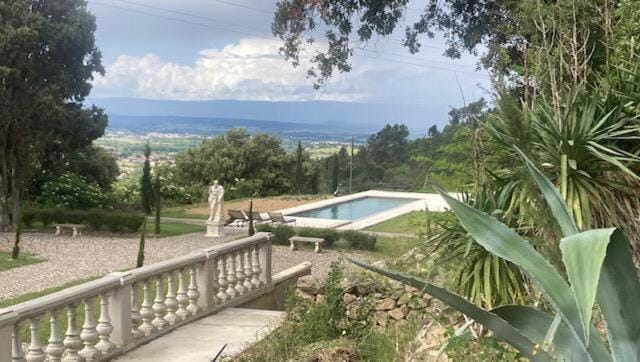 Domaine de la porte de fer Bed and Breakfast in Carcassonne