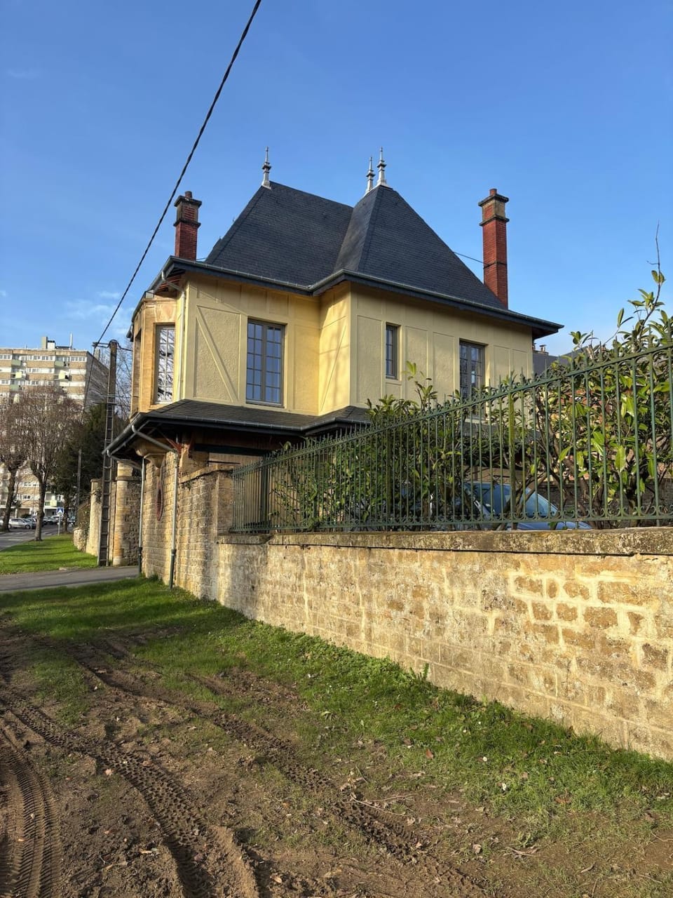 Bel appartement indépendant à proximité Château de Sedan Apartment in Grand Est