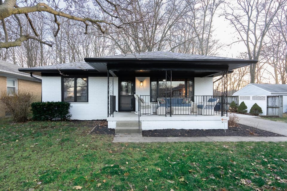 Property building, Patio