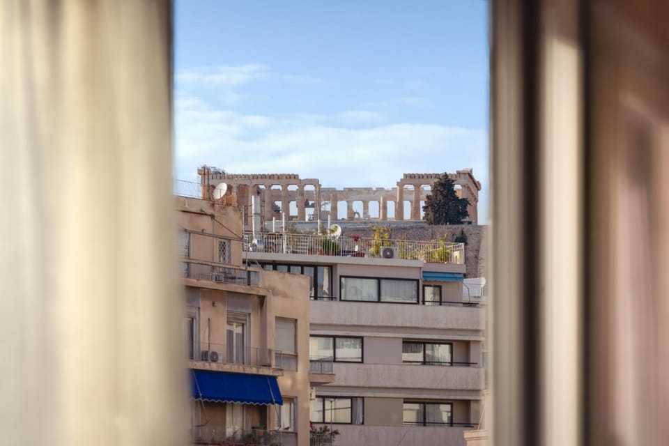 Modern Stay With Acropolis View Apartment in Athens