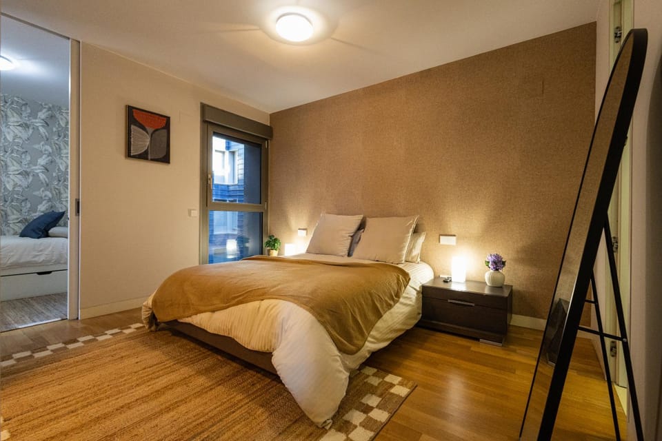 Apartamento Aragonia 2 dormitorios y parking Apartment in Zaragoza