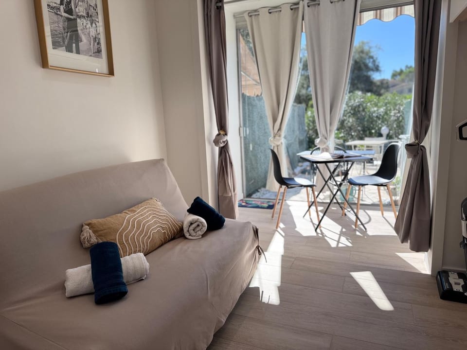 Studio Mandelieu la Napoule Apartment in Mandelieu-La Napoule