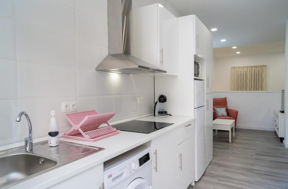 Holidays & Home Estudio El Palo 8A, 400 m playa Apartment in Malaga