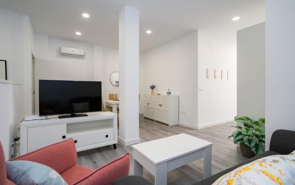 Holidays & Home Estudio El Palo 8A, 400 m playa Apartment in Malaga