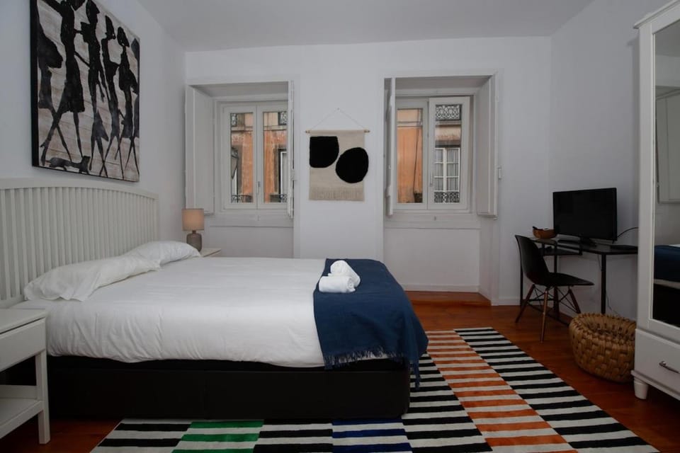 Apartamento Praça das Flores Apartment in Lisbon