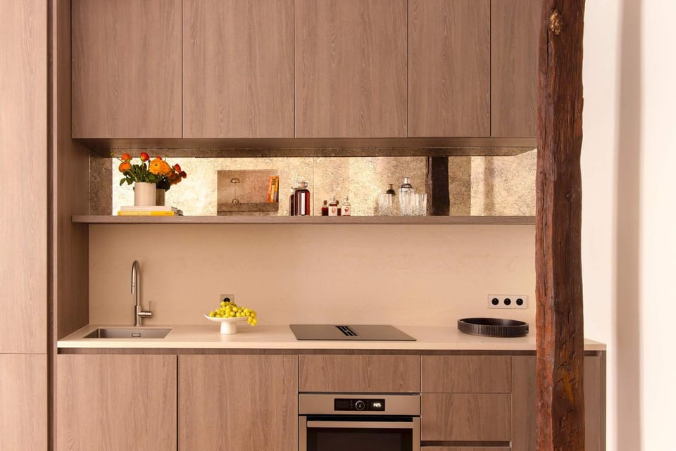 Harmony Collection II 2BR Suite 6P Bourse Grevin Apartment in Paris