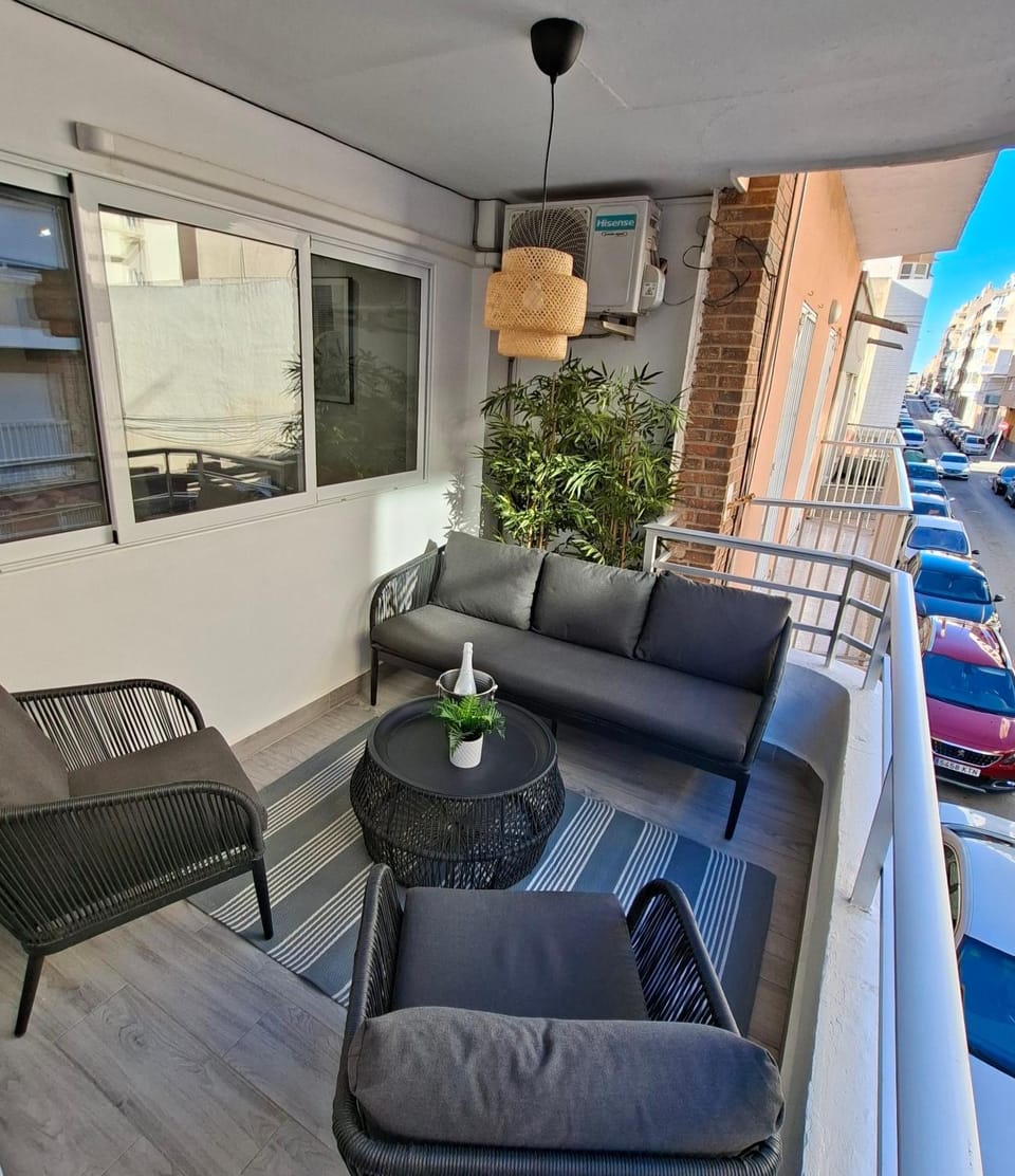 Day, View (from property/room), Balcony/Terrace, Seating area