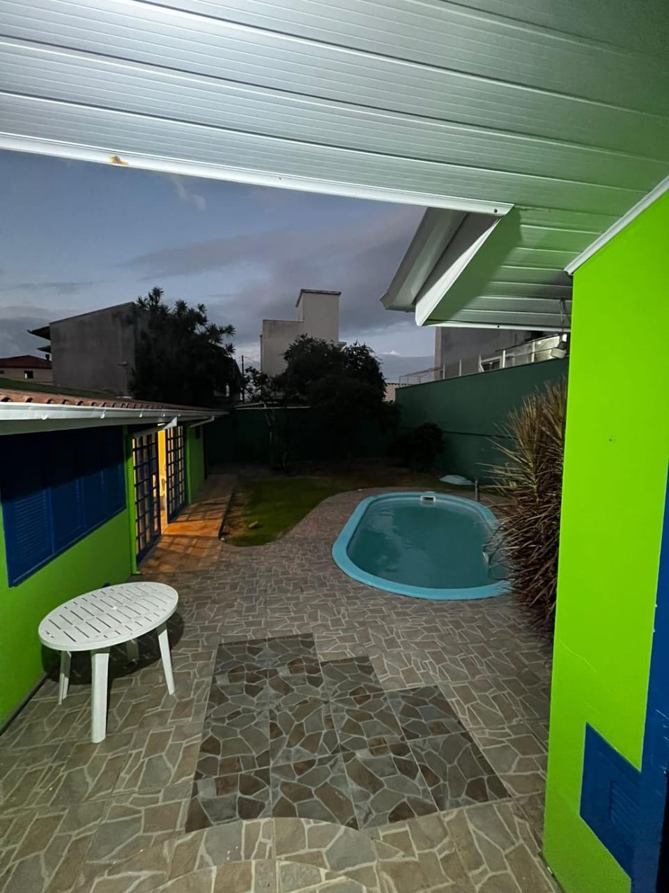 Casa Verde com piscina House in Florianopolis