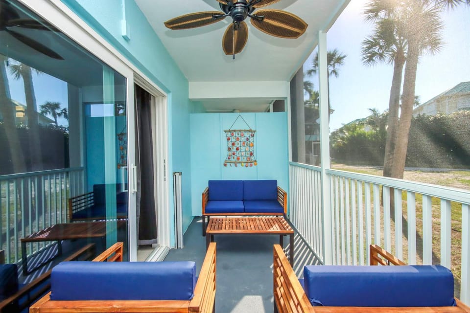 Patio, Day, View (from property/room), Balcony/Terrace, Seating area