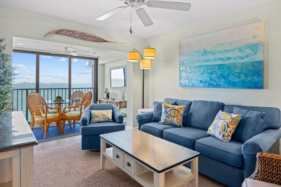 Mariner Pointe 1022 House in Sanibel Island