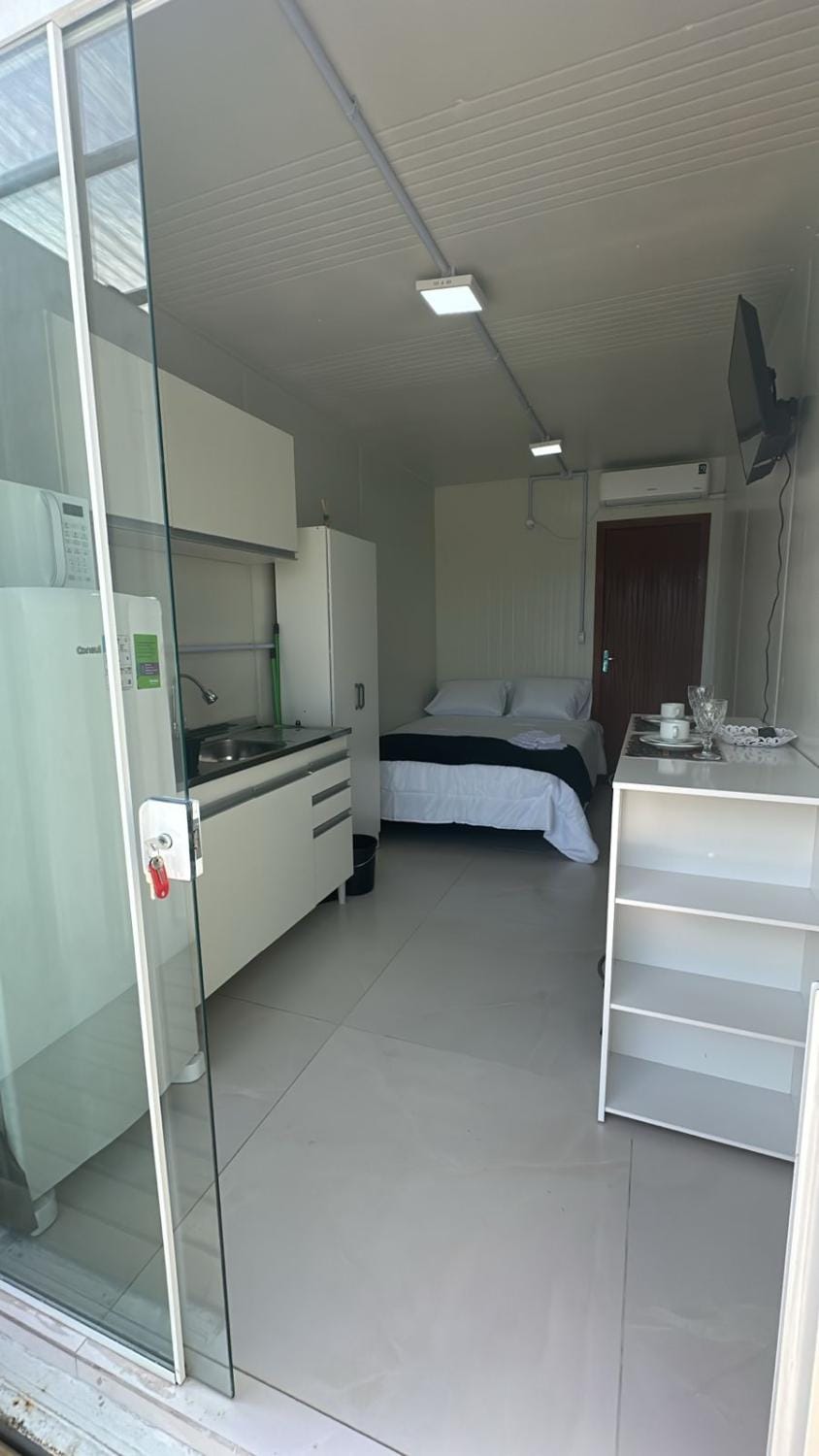 Loft com banheiro, aluguel de temporada para 2 pessoas Apartment in Florianopolis