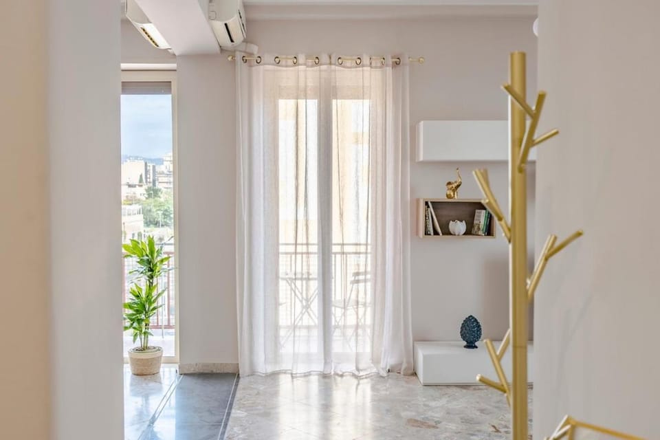Living room, air conditioner