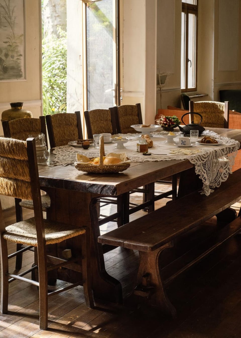 Seating area, Dining area, Food, Breakfast, Continental breakfast