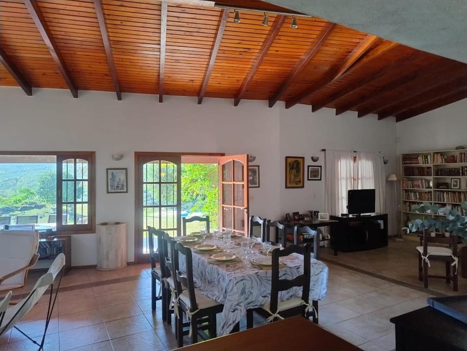 House with an incredible view House in Cordoba Province