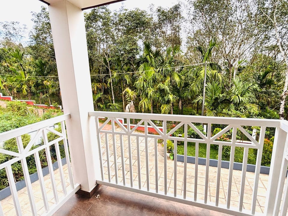 Tanis serenity Villa in Kerala
